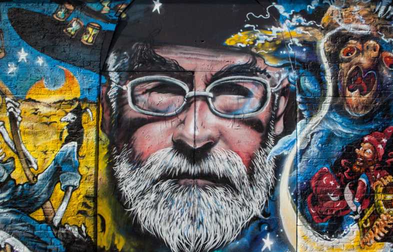 tiny0terry-pratchett-edit (1)